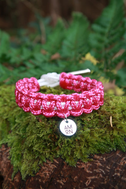 Fuchsia Paracord Bracelet