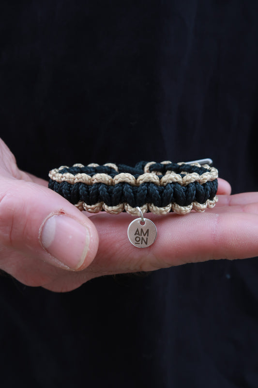 Black and Tan Paracord Bracelet